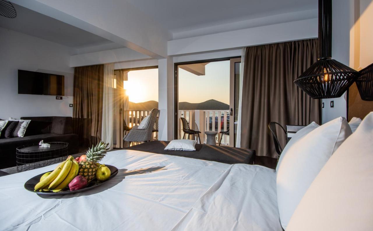 Kalypso Suites Hotel - Adults Only 伊罗达 外观 照片